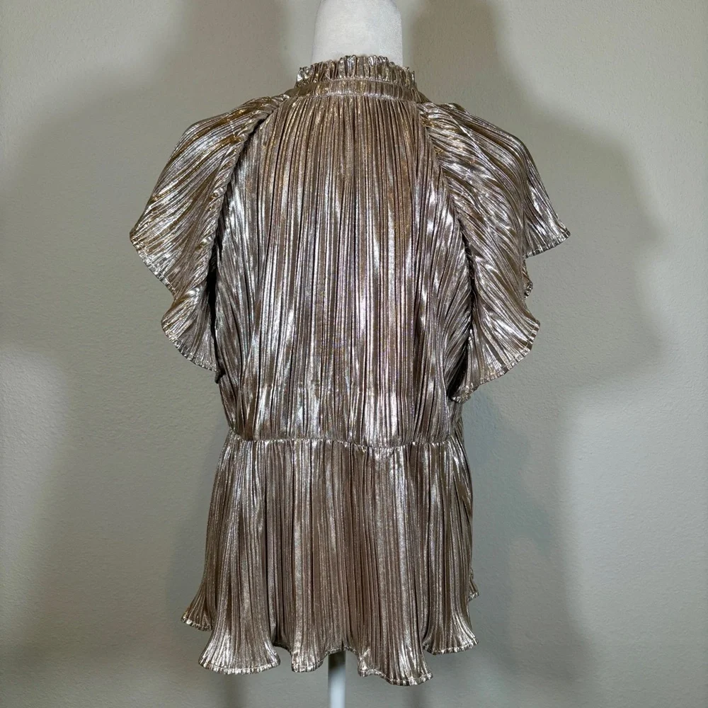 NWOT THML Metallic Gold Pleated Peplum Blouse Size Medium - Picture 3 of 8
